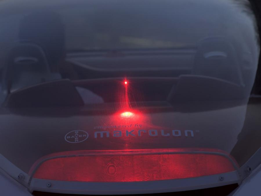 Детали экстерьера Rinspeed zaZen Concept 2006 года  (фото 15 из 73)